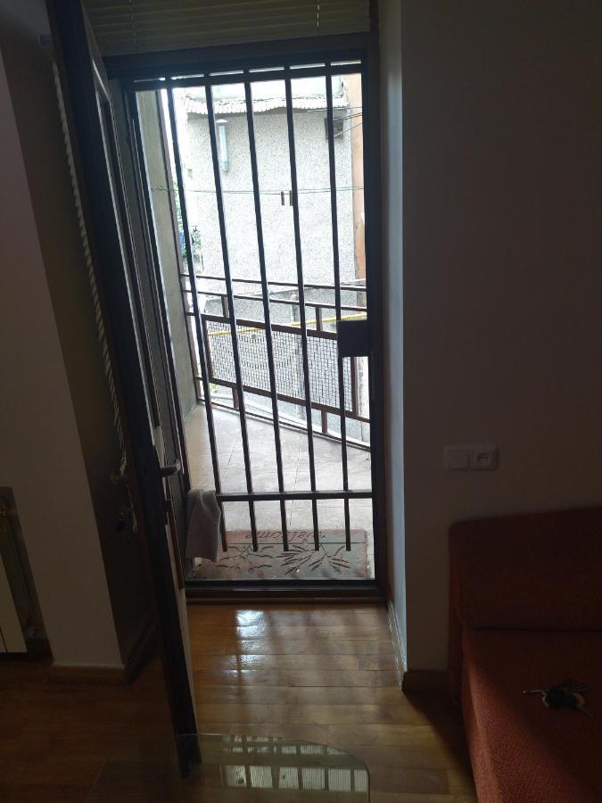 Abovyan 36 Apt & Tour เยเรวาน ภายนอก รูปภาพ